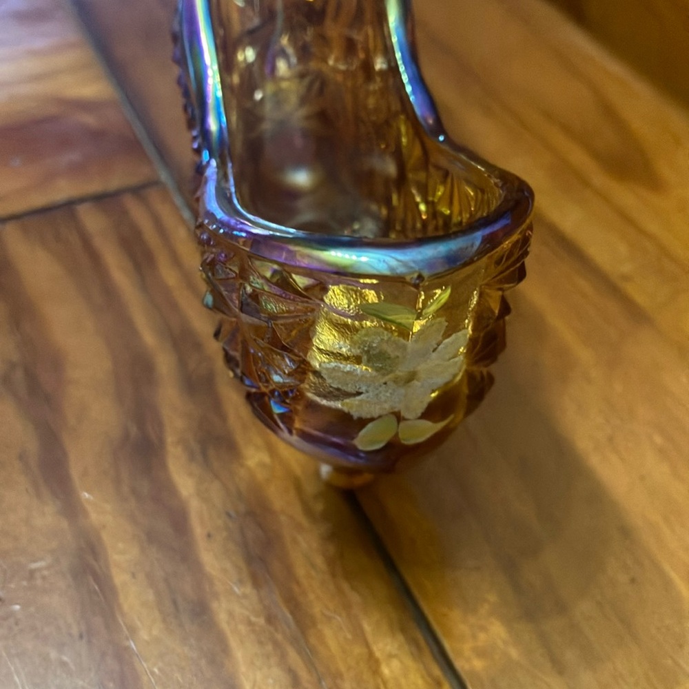 Fenton iridescent amber Glass Art Shoe Ornament Hand Painted - Picture 5 of 6